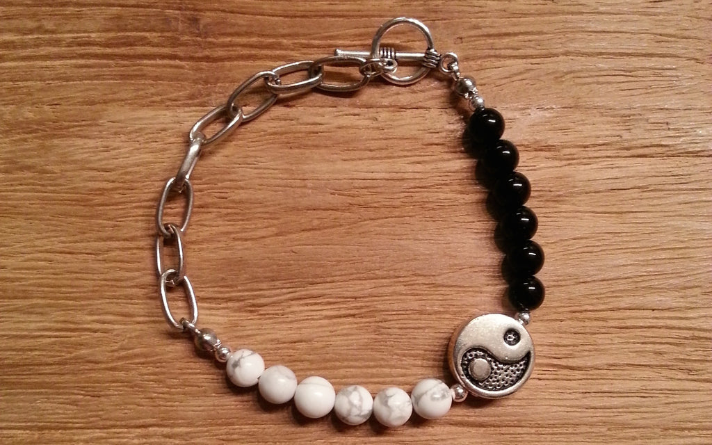 Believe Collection - Yin Yang with Howlite, Onyx and Chain