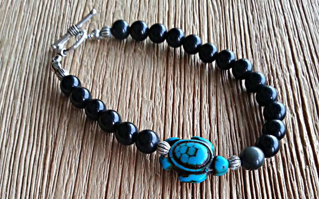Turtle in turquoise howlite with 6mm black onyx beads; beaded bracelets; muse bracelets; unisex bracelets